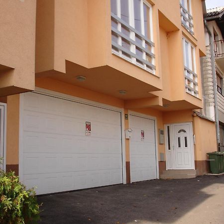 Apartments Kira Szarajevó Kültér fotó
